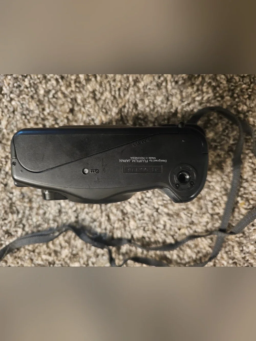 vintage Fuji Discovery 1000 Zoom (also known as the Fujifilm Discovery 1000 Zoom